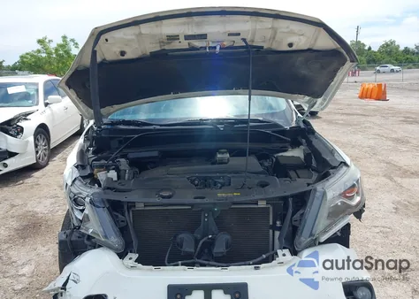 2017 Nissan Pathfinder Sv z USA, uszkodzony, nr VIN 5N1DR2MM9HC646272